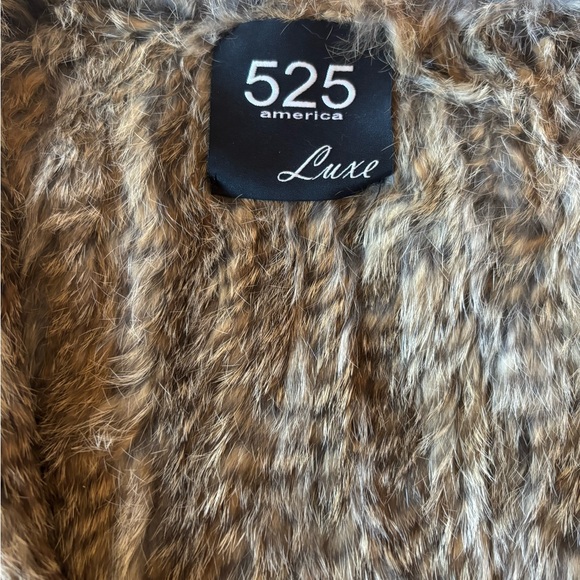 525 America Luxe Rabbit  Fur Vest - Picture 5 of 7